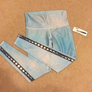 Teeki Blue moon yoga pants